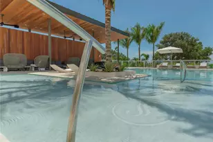 1020 Sunset Point Rd, Clearwater, FL 33755 - Photo 43