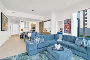 301 1st St S, Saint Petersburg, FL 33701 - Photo 9