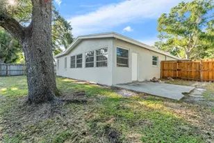 2952 Webley Dr, Largo, FL 33771 - Photo 33