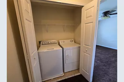 6262 Maisie Road, Zephyrhills, FL 33542 - Photo 15