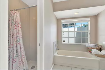 15830 Glenarn Drive, Tampa, FL 33618 - Photo 13