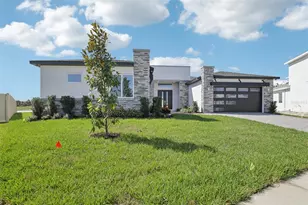 8610 Ocean Ky Pl, Parrish, FL 34219 - Photo 3
