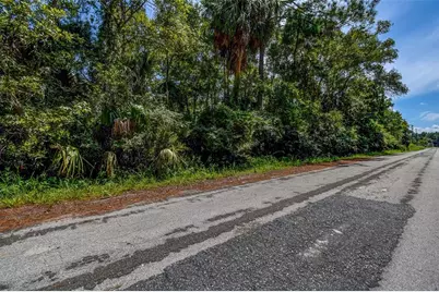 8683 N Bellflower Way, Crystal River, FL 34428 - Photo 13