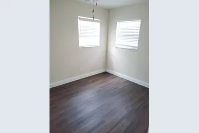 1145 54th Avenue N, Saint Petersburg, FL 33703 - Photo 11