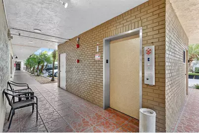 5975 Terrace Park Drive N #209, Saint Petersburg, FL 33709 - Photo 5