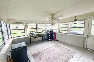 10924 N Blvd, Tampa, FL 33612 - Photo 17