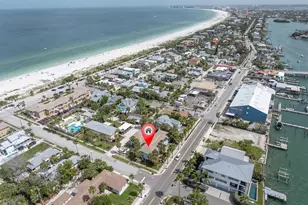 1800 Pass a Grille Way, Saint Pete Beach, FL 33706 - Photo 5