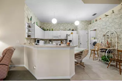 2429 New Haven Circle #64, Sun City Center, FL 33573 - Photo 7