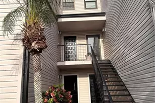 4725 Puritan Cir, Tampa, FL 33617 - Photo 1