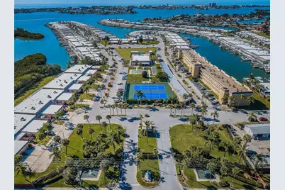 1 Boca Ciega Point Boulevard #314, Saint Petersburg, FL 33708 - Photo 33