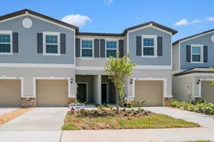 282 27th St SE, Ruskin, FL 33570 - Photo 1