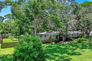 58 Arnoni Dr, Dunedin, FL 34698 - Photo 3