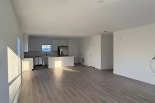 3513 Silent Gdns Cv, Wesley Chapel, FL 33543 - Photo 5