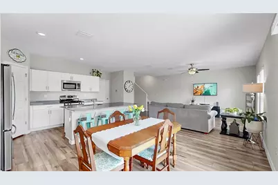 12914 Camarillo Place, Lithia, FL 33547 - Photo 11