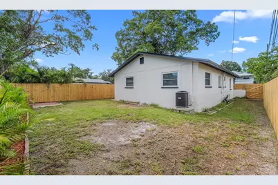 1782 Maryland Avenue NE, Saint Petersburg, FL 33703 - Photo 29