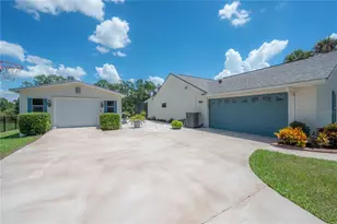 6142 Caroline Dr, Wesley Chapel, FL 33544 - Photo 39