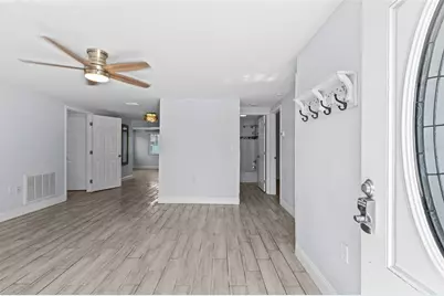 13916 Sommers Avenue, Hudson, FL 34667 - Photo 5