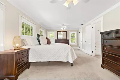 304 21st Avenue N, Saint Petersburg, FL 33704 - Photo 17