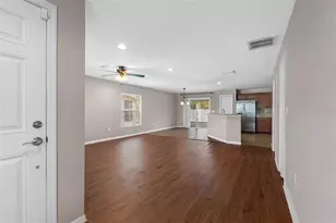 5101 Chipotle Ln, Wesley Chapel, FL 33544 - Photo 5