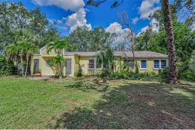 645 Villagrande Avenue S, Saint Petersburg, FL 33707 - Photo 5