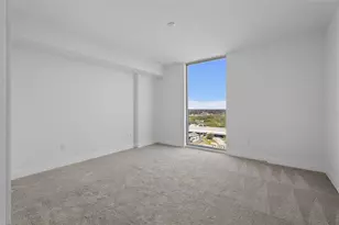 777 3rd Ave N, Saint Petersburg, FL 33701 - Photo 9