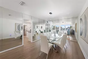 900 79th St S, Saint Petersburg, FL 33707 - Photo 37