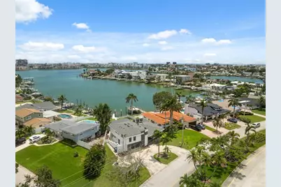 900 79th Street S, Saint Petersburg, FL 33707 - Photo 75