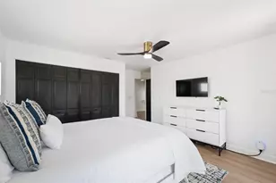 900 79th St S, Saint Petersburg, FL 33707 - Photo 31