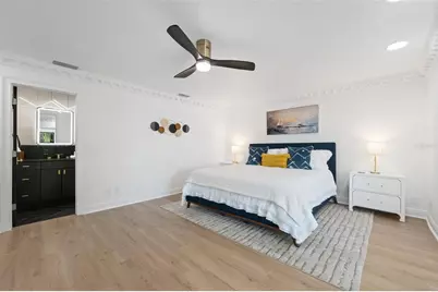 900 79th Street S, Saint Petersburg, FL 33707 - Photo 23