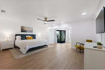 900 79th Street S, Saint Petersburg, FL 33707 - Photo 23