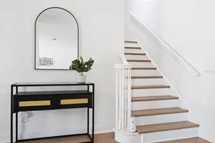 900 79th St S, Saint Petersburg, FL 33707 - Photo 23