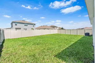 33471 Hamilton Hl Ln, Wesley Chapel, FL 33545 - Photo 27