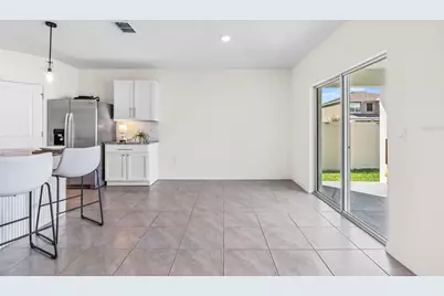 33471 Hamilton Hill Ln, Wesley Chapel, FL 33545 - Photo 11