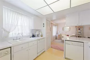 1250 S Pinellas Ave, Tarpon Springs, FL 34689 - Photo 11