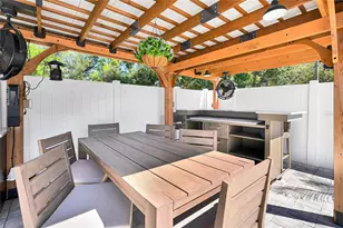 8101 38th Ave N, Saint Petersburg, FL 33710 - Photo 37