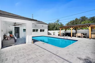 8101 38th Ave N, Saint Petersburg, FL 33710 - Photo 33