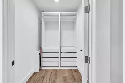 8101 38th Avenue N, Saint Petersburg, FL 33710 - Photo 29