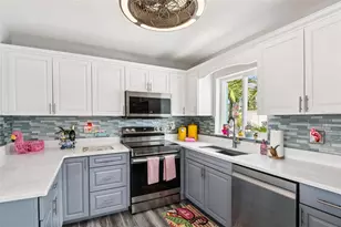 7869 Causeway Blvd S, Saint Petersburg, FL 33707 - Photo 15