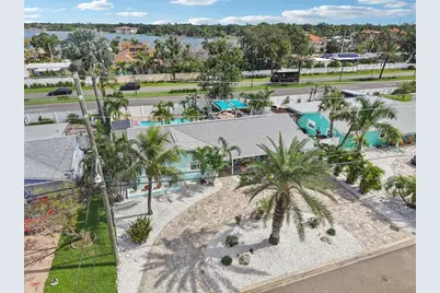 7869 Causeway Boulevard S, Saint Petersburg, FL 33707 - Photo 45