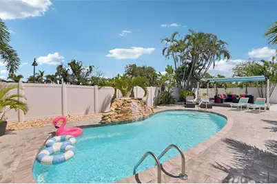 7869 Causeway Boulevard S, Saint Petersburg, FL 33707 - Photo 43