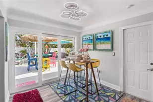 7869 Causeway Blvd S, Saint Petersburg, FL 33707 - Photo 9