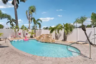 7869 Causeway Blvd S, Saint Petersburg, FL 33707 - Photo 41