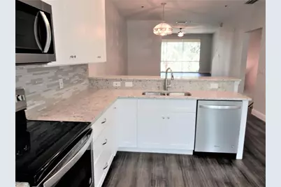 1045 Pinellas Bayway S, Tierra Verde, FL 33715 - Photo 11