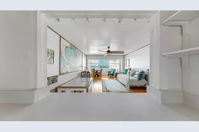 4550 Cove Circle #605, Saint Petersburg, FL 33708 - Photo 21