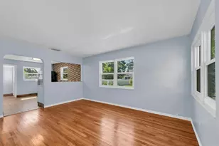 1101 28th St N, Saint Petersburg, FL 33713 - Photo 11