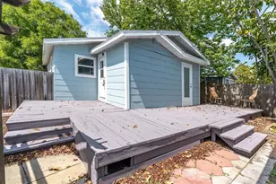 1101 28th St N, Saint Petersburg, FL 33713 - Photo 23