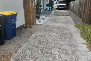 610 Woodlawn St, Clearwater, FL 33756 - Photo 5