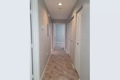 9732 Lake Chase Island Way, Tampa, FL 33626 - Photo 11