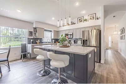 9524 Rolling Circle, San Antonio, FL 33576 - Photo 13