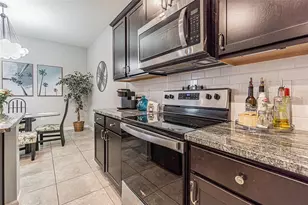 31457 Mango Fade Wy, San Antonio, FL 33576 - Photo 13